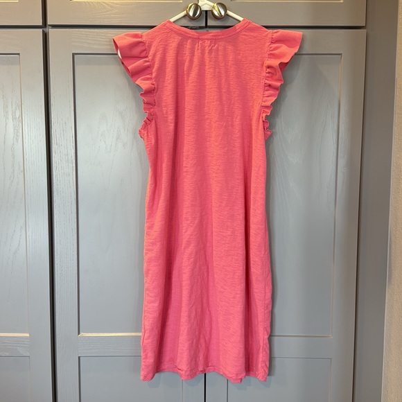 Pink ruffle sleeve dress - Picture 3 of 3